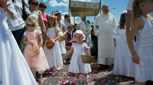 BOZE CIALO - FETE DIEU A DOURGES